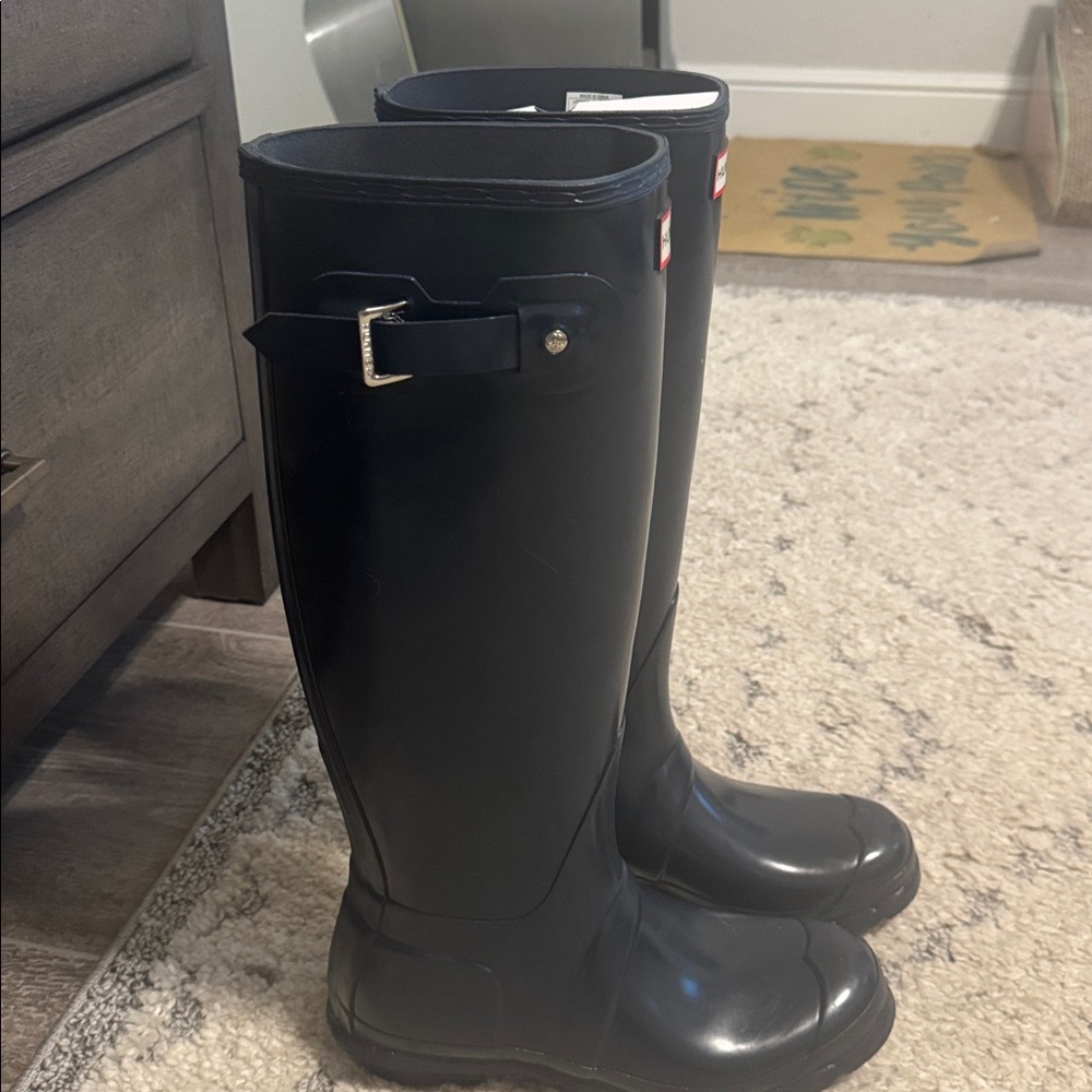 Hunter Classic Blue Rain Boots - Picture 9 of 9